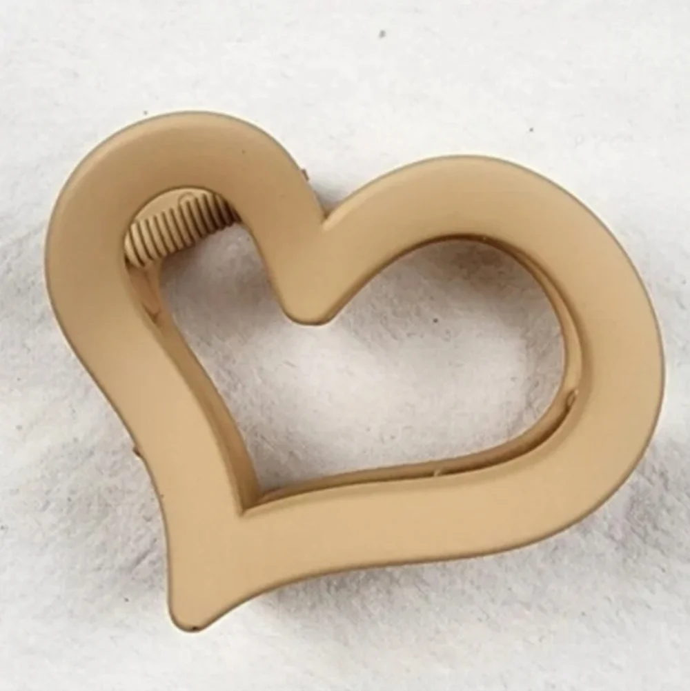 Heart Claw Clip Hair Accessories